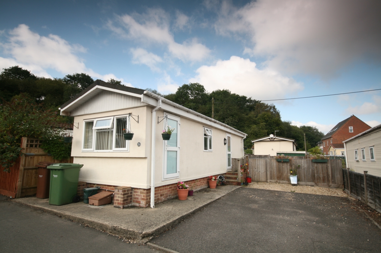 1 Bed Single Unit Mobile / Park Homes For Sale - Main Image