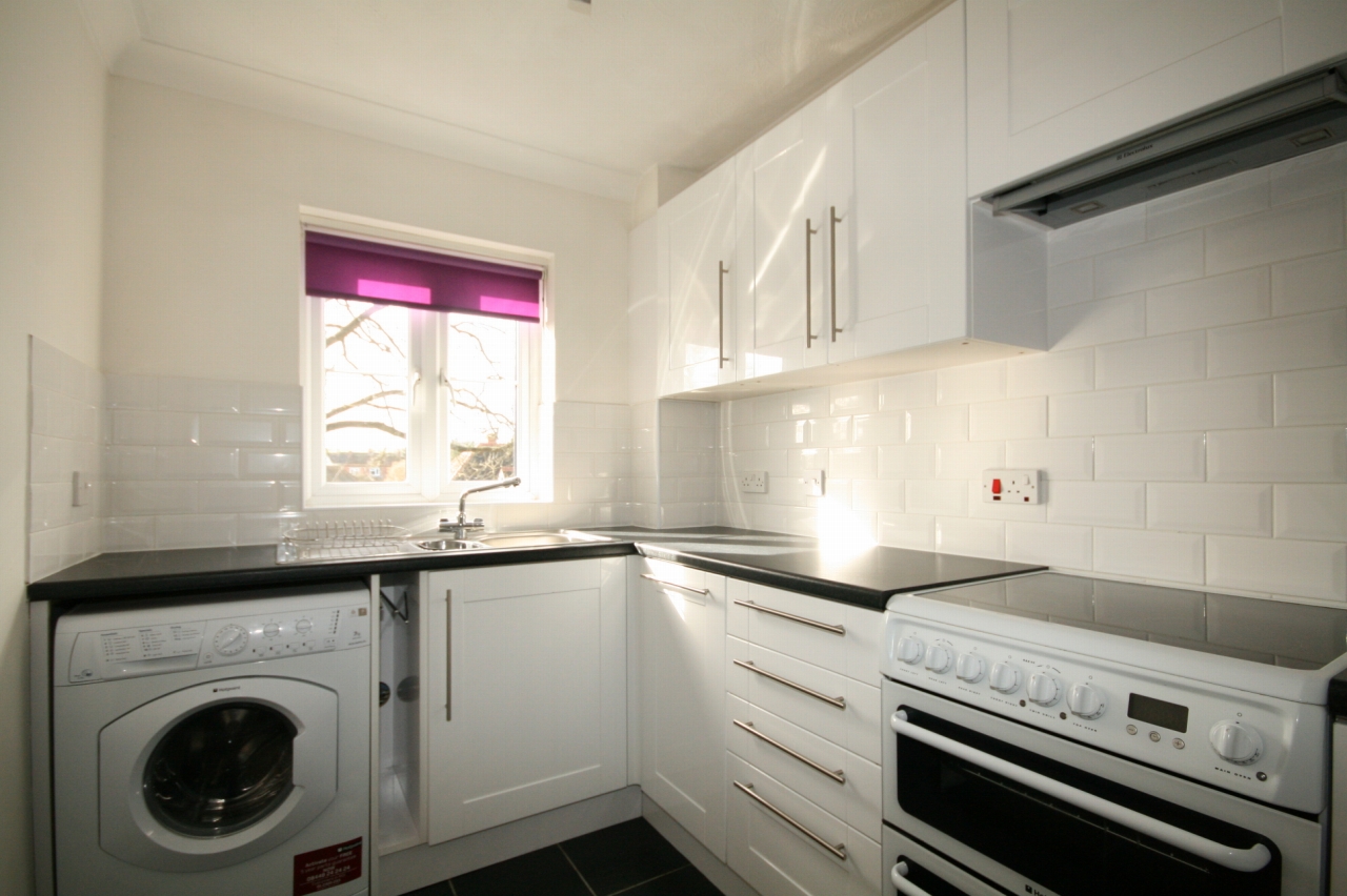 1 Bed First Floor Apartment To Rent - Secondary Image