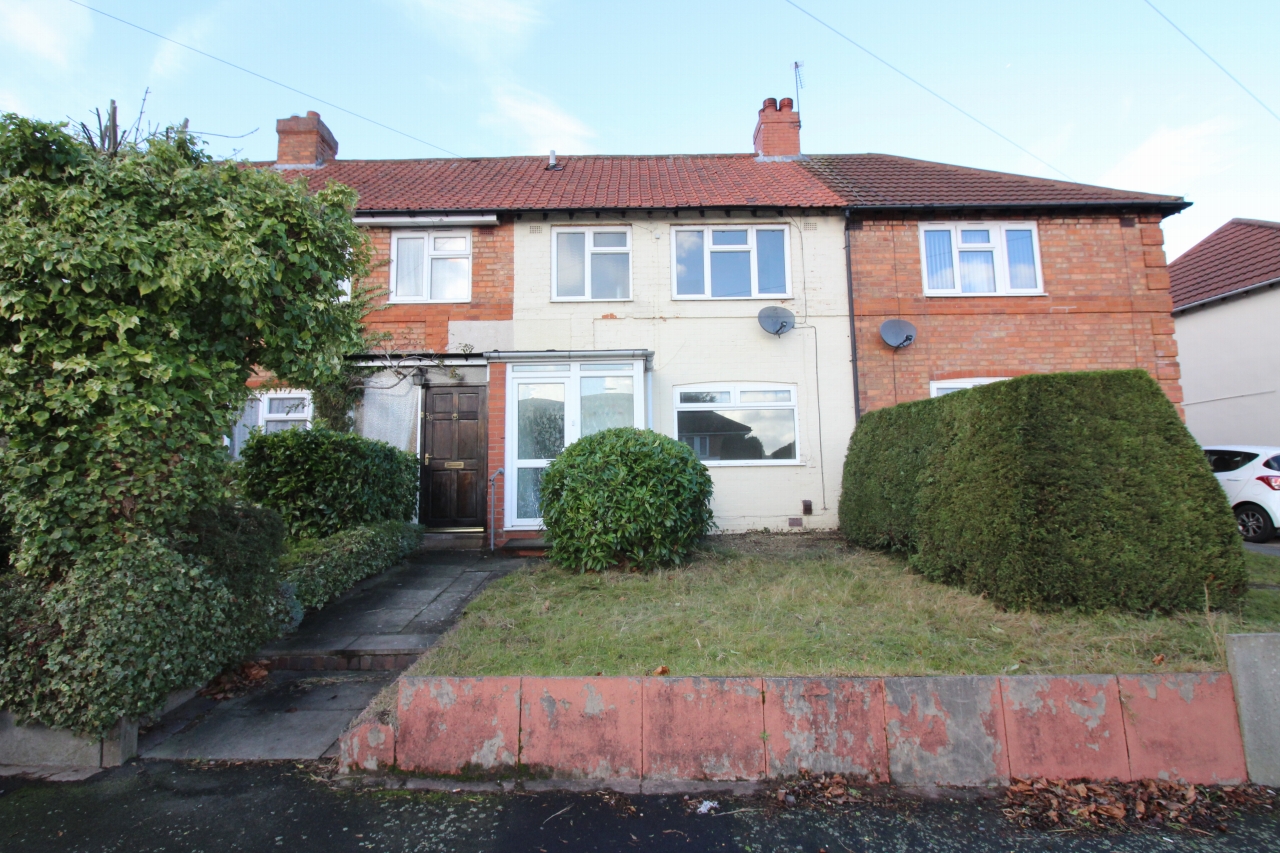 2 bedroom mid terraced house SSTC in Birmingham - Main Image.