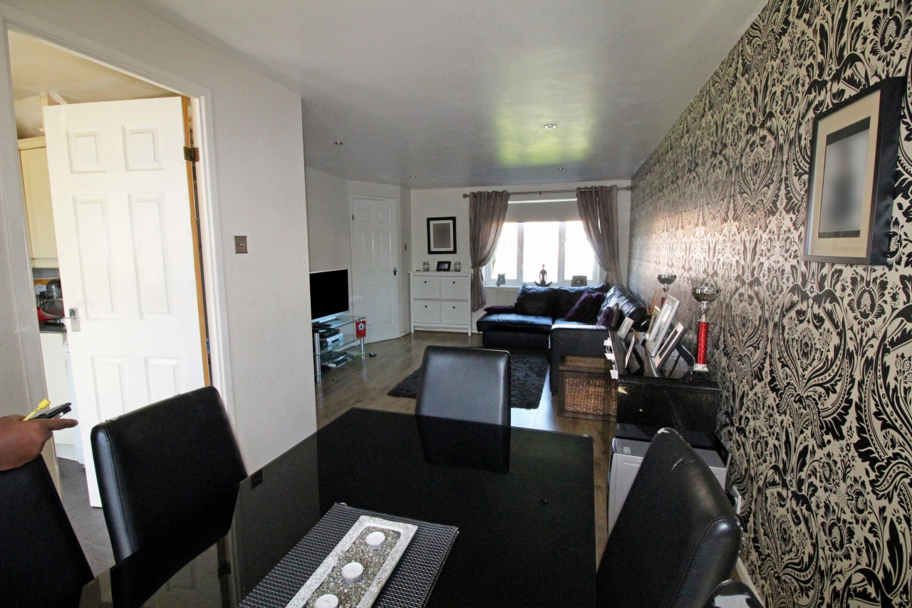 3 bedroom semi detached house SSTC in Birmingham - photograph 3.