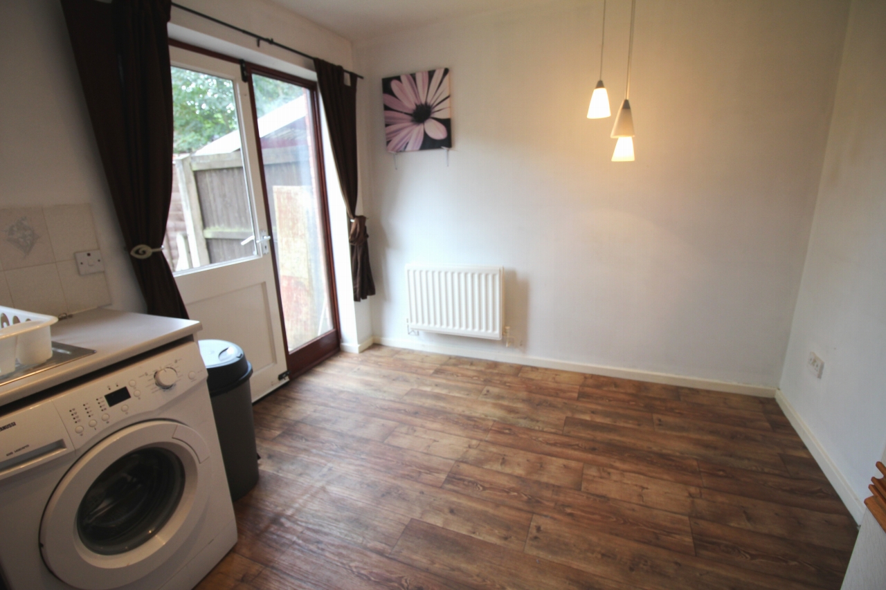 2 bedroom end terraced house Application Made in Birmingham - photograph 5.