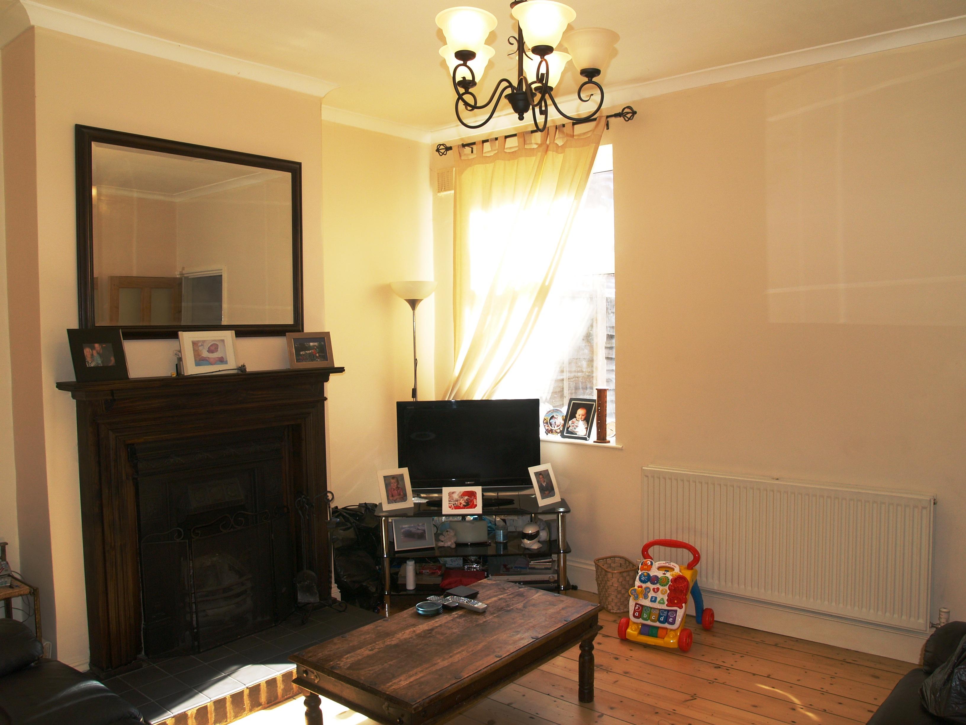 2 bedroom mid terraced house SSTC in Birmingham - photograph 2.