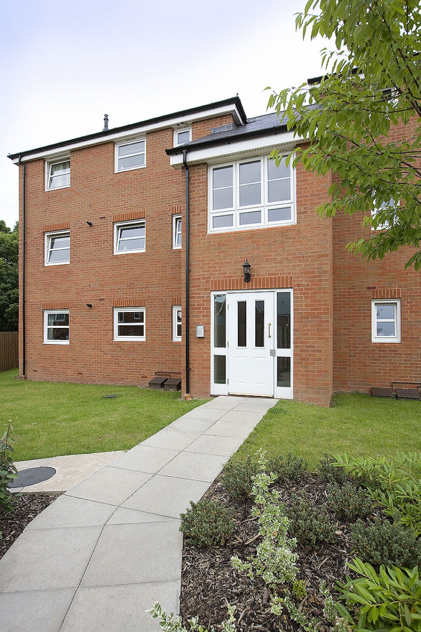 2 bedroom second floor apartment Application Made in Birmingham - photograph 8.