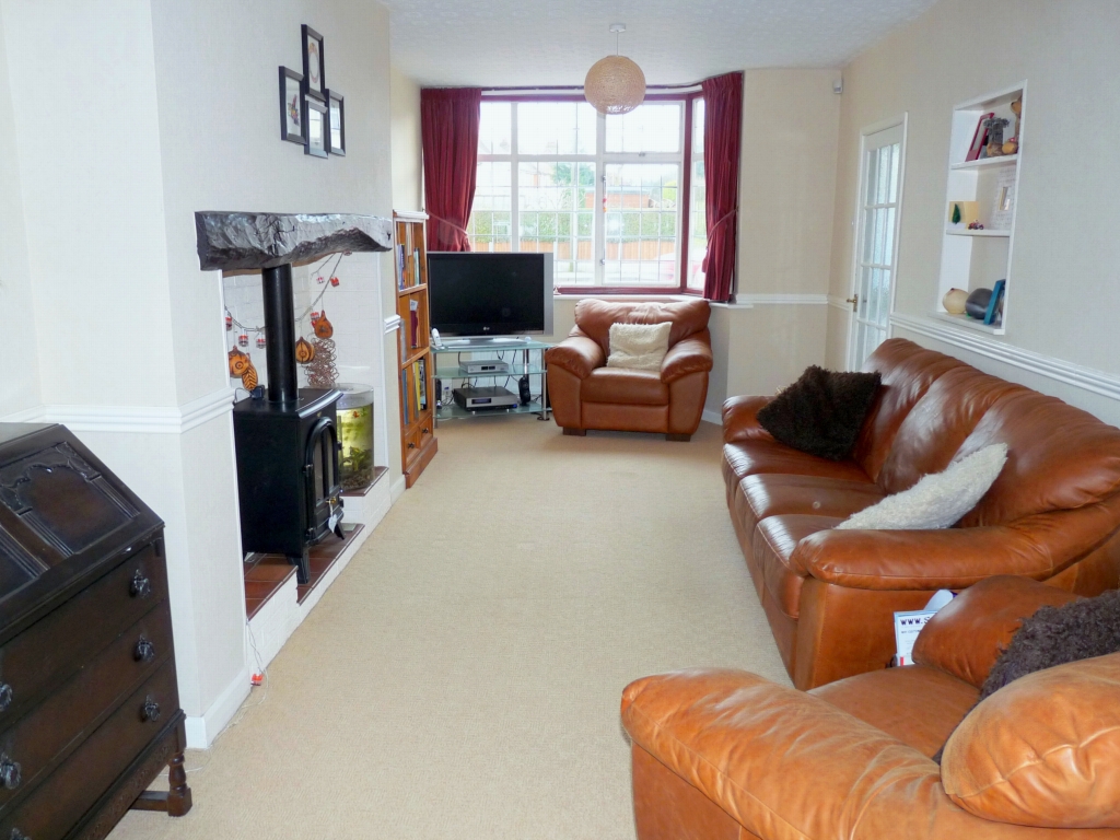 3 bedroom semi detached house SSTC in Solihull - photograph 2.