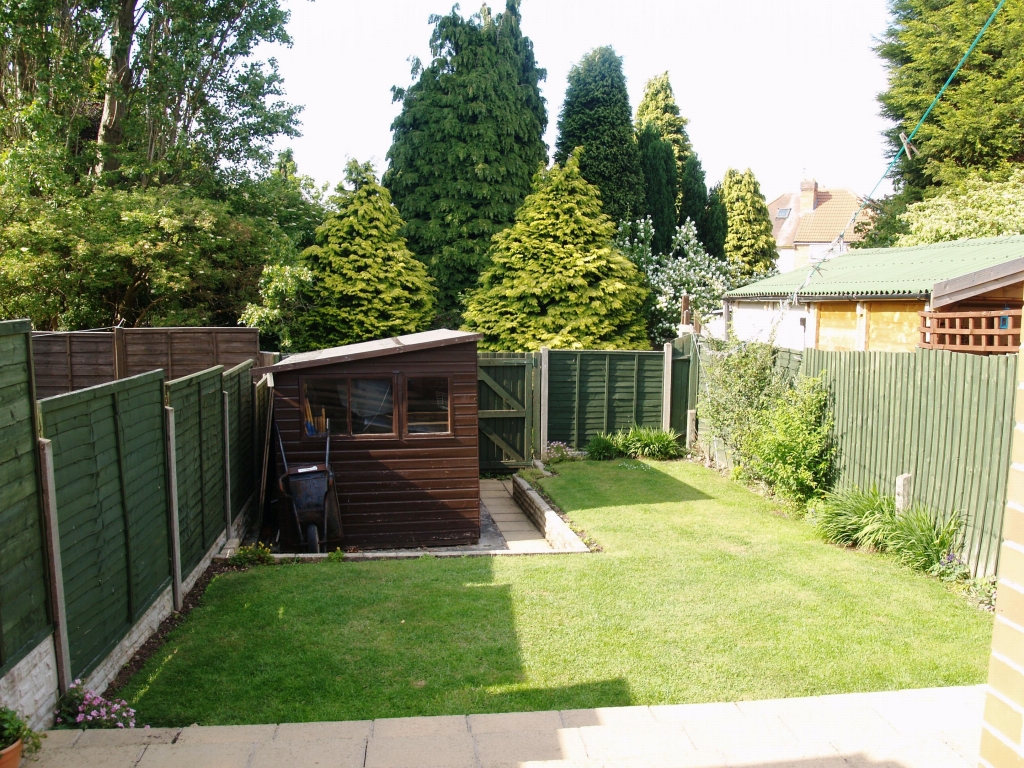 3 bedroom semi detached house SSTC in Birmingham - photograph 4.