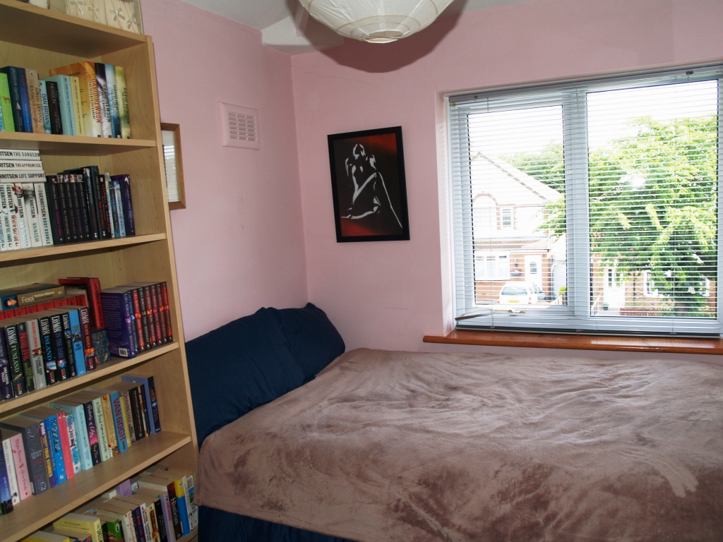 3 bedroom end terraced house SSTC in Birmingham - photograph 9.