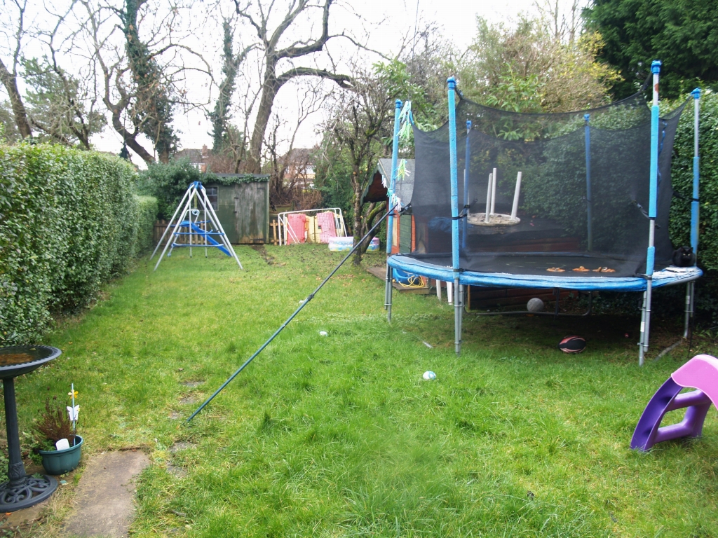 3 bedroom semi detached house SSTC in Solihull - photograph 9.