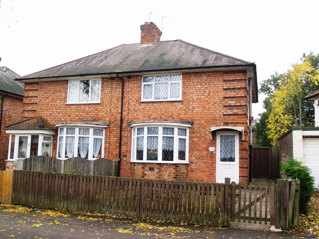 3 bedroom semi detached house SSTC in Birmingham - Main Image.