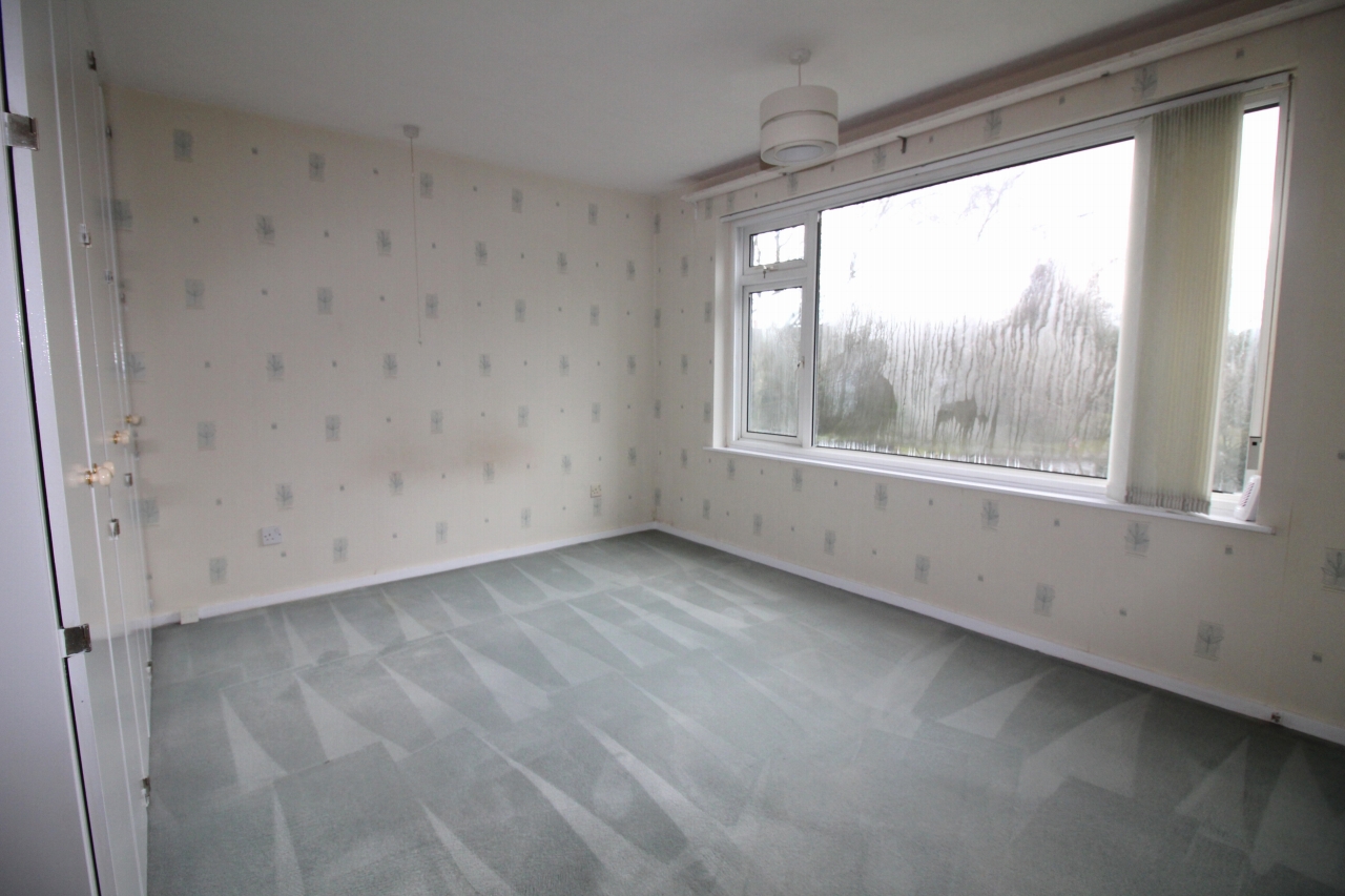 2 bedroom first floor apartment Application Made in Solihull - photograph 7.