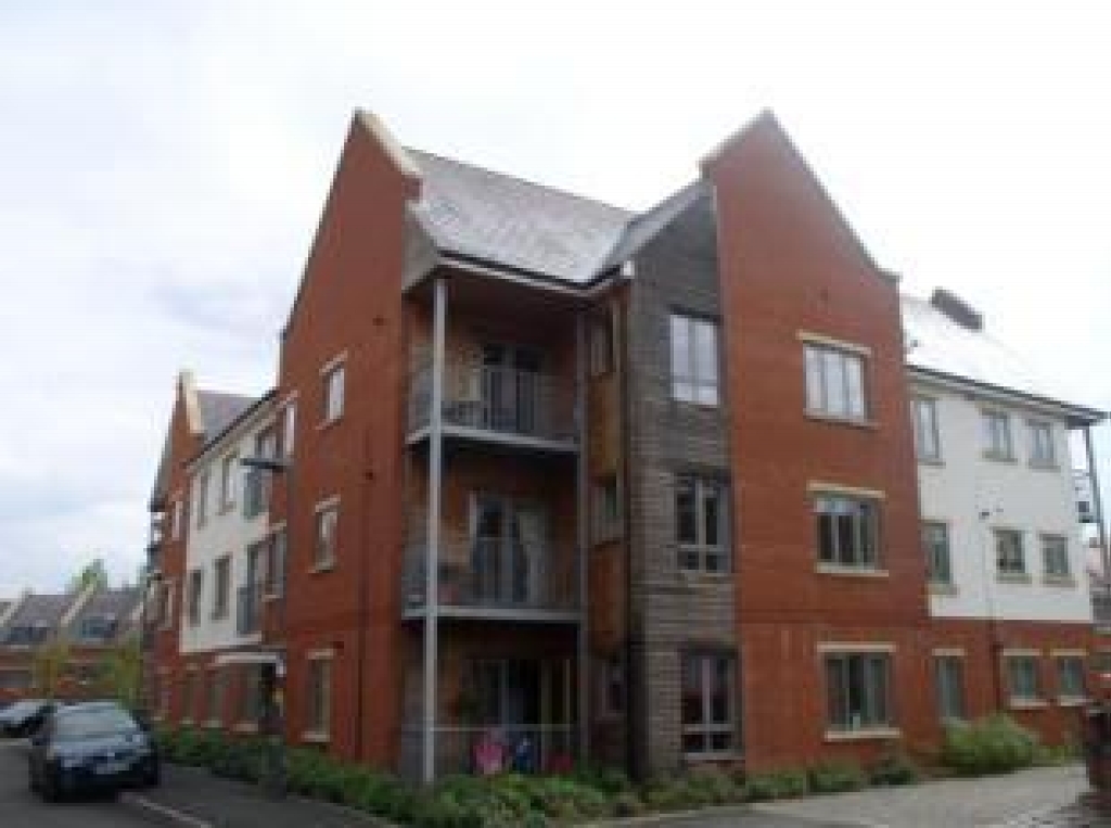 2 bedroom first floor apartment SSTC in Birmingham - photograph 1.