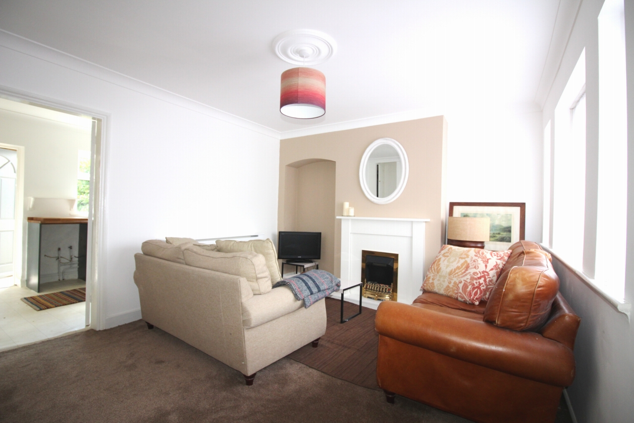 3 bedroom semi detached house SSTC in Birmingham - photograph 2.