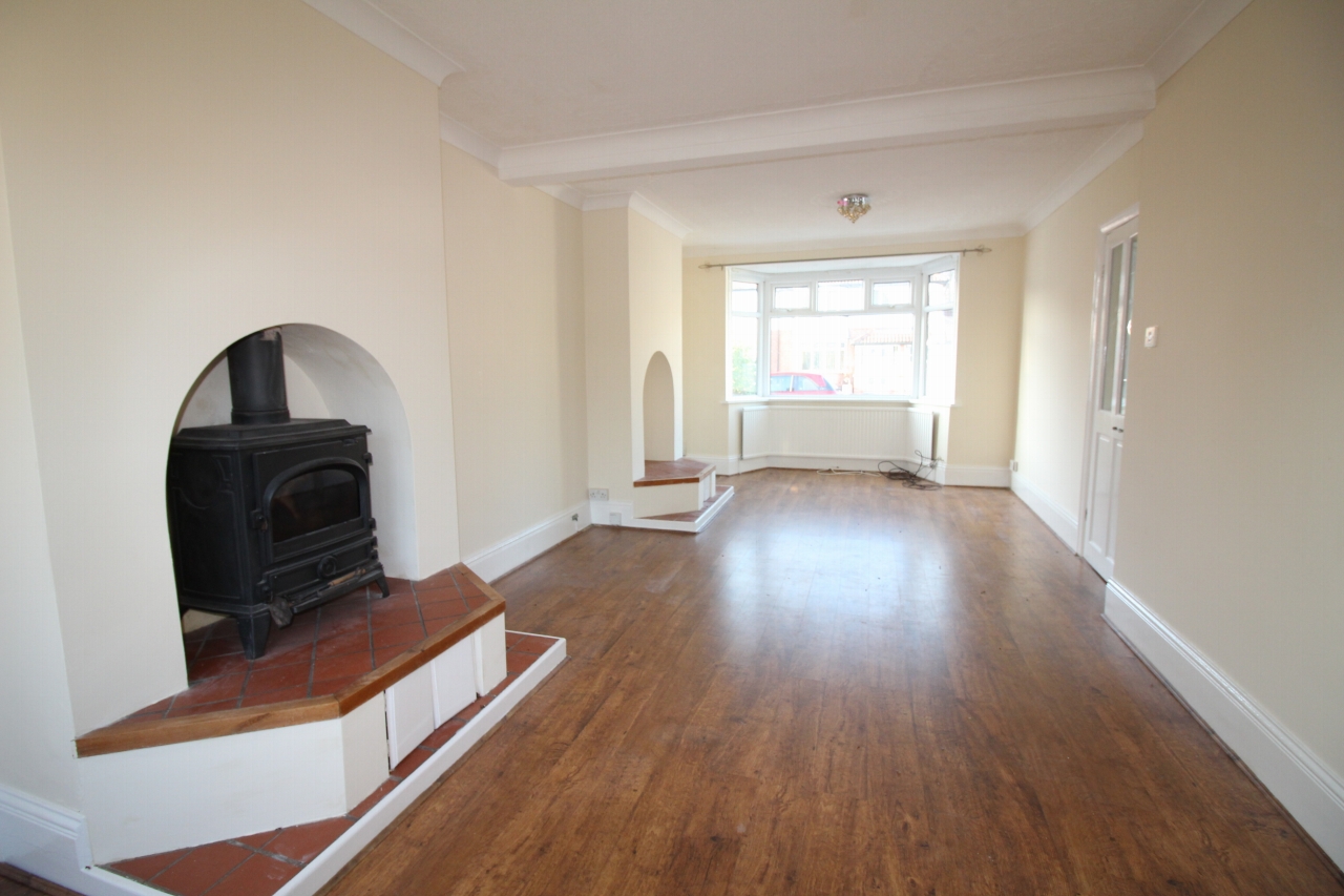 3 bedroom semi detached house SSTC in Solihull - photograph 2.