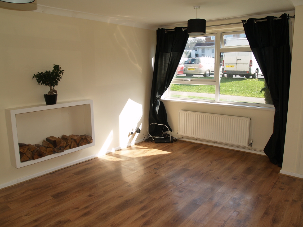 3 bedroom ground floor apartment SSTC in Solihull - photograph 1.