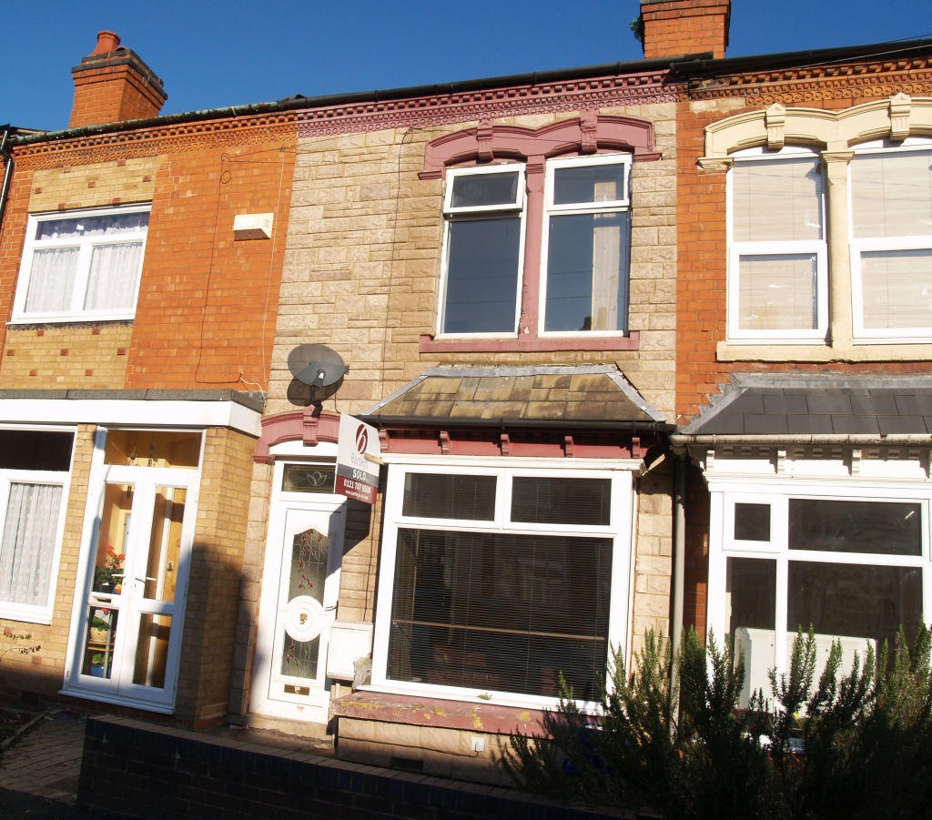 2 bedroom mid terraced house Application Made in Birmingham - Main Image.