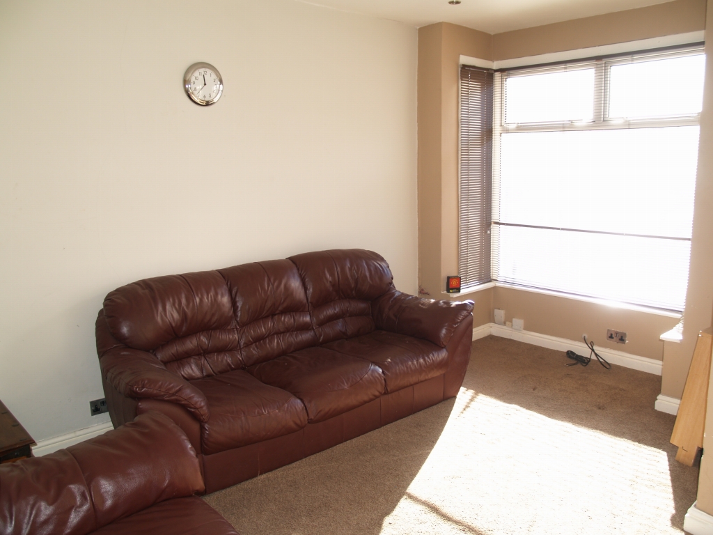 2 bedroom mid terraced house Application Made in Birmingham - photograph 2.