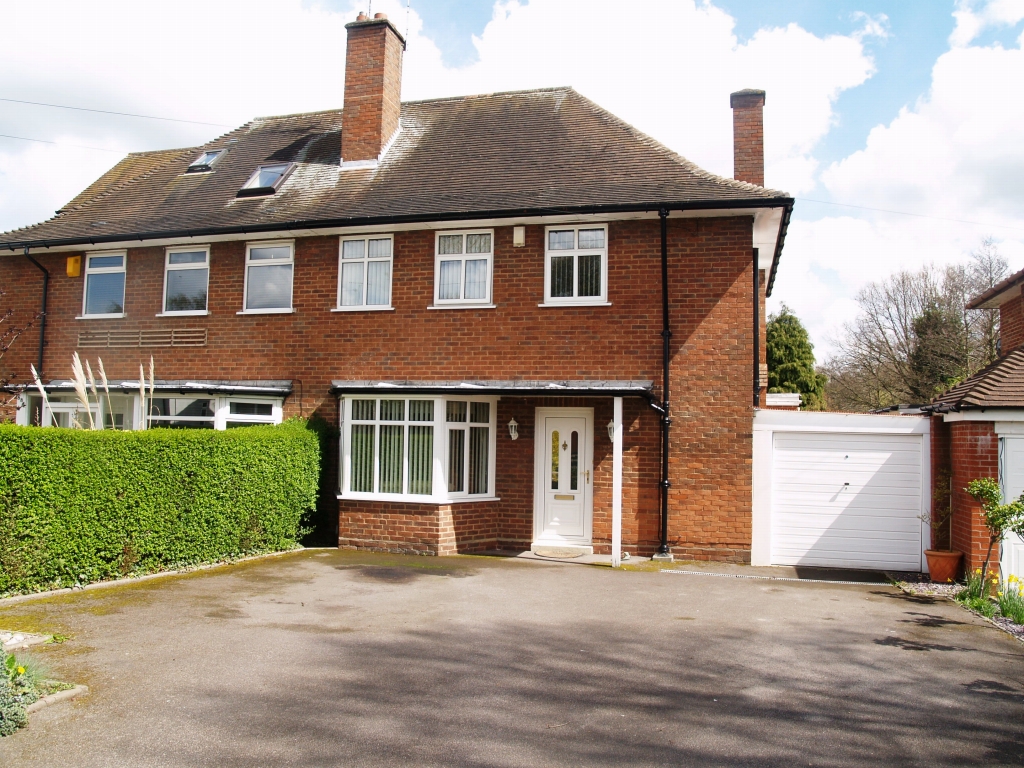 3 bedroom semi detached house SSTC in Solihull - photograph 1.