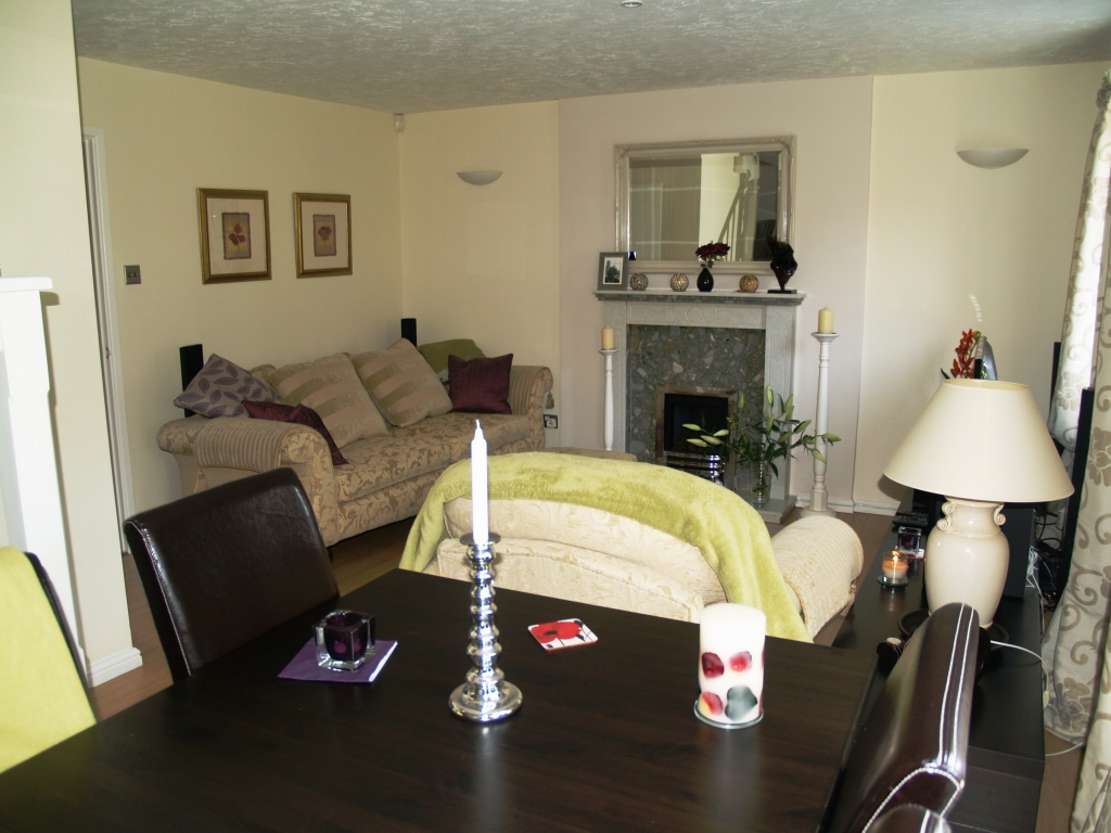 3 bedroom semi detached house SSTC in Birmingham - photograph 3.