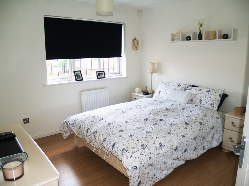 3 bedroom semi detached house SSTC in Birmingham - photograph 8.