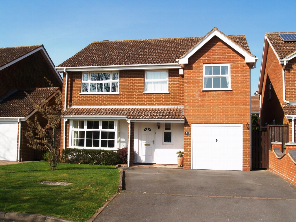 5 bedroom detached house SSTC in Solihull - Main Image.