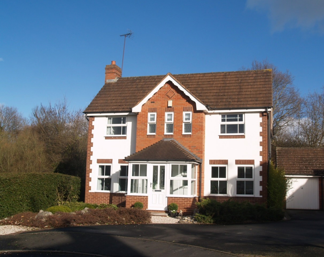 4 bedroom detached house SSTC in Solihull - Main Image.