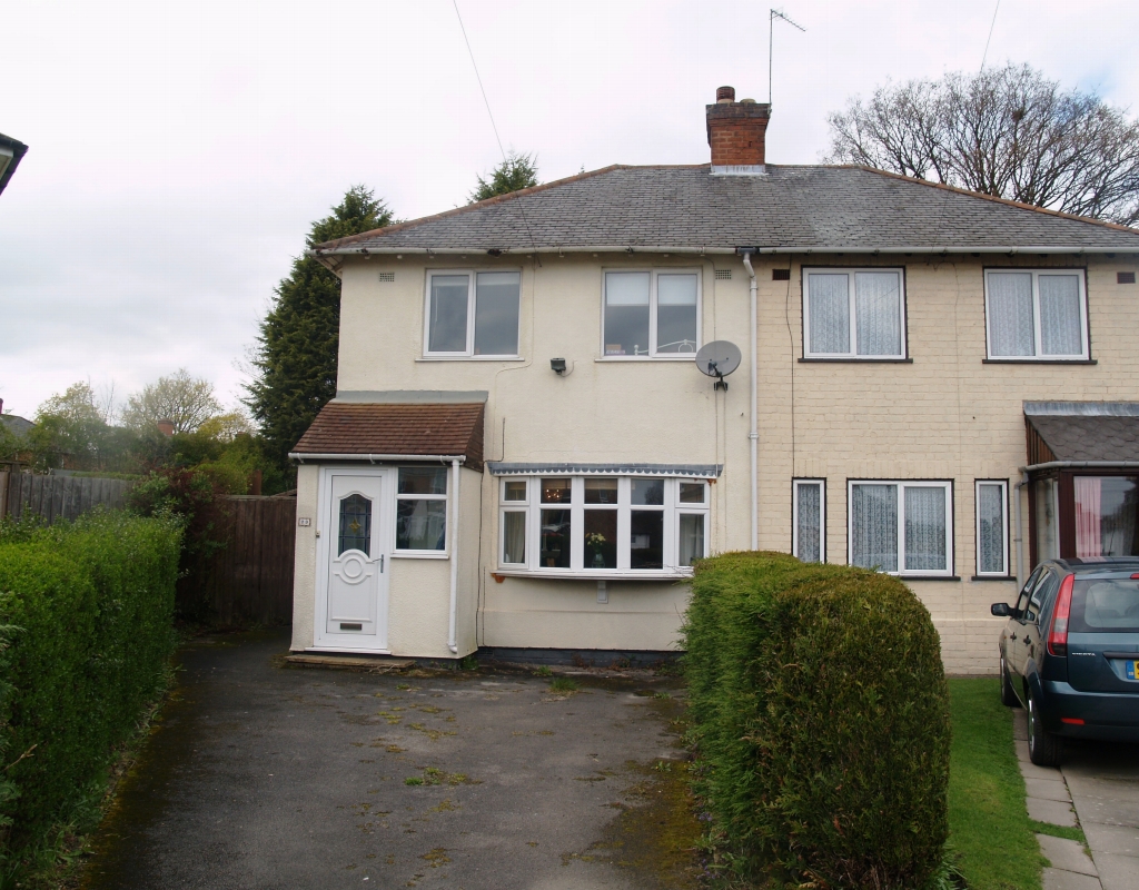 3 bedroom semi detached house SSTC in Birmingham - Main Image.