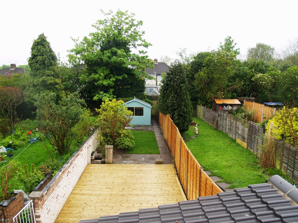 3 bedroom mid terraced house SSTC in Birmingham - photograph 13.