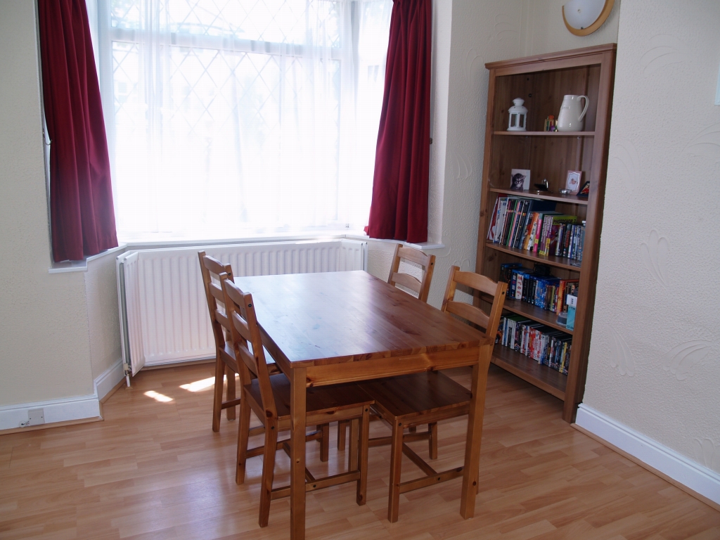 3 bedroom semi detached house SSTC in Birmingham - photograph 3.