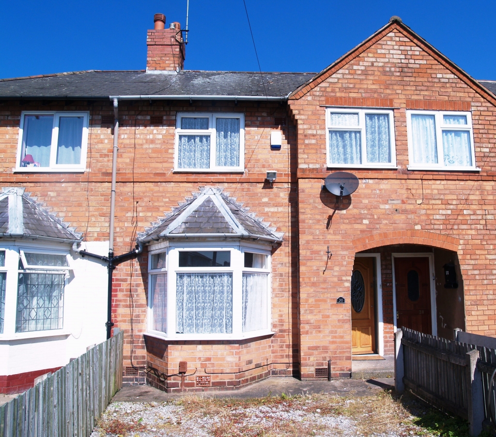 2 bedroom mid terraced house Application Made in Birmingham - photograph 8.