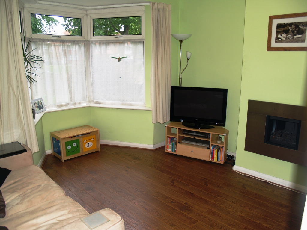 3 bedroom mid terraced house Application Made in Birmingham - photograph 2.