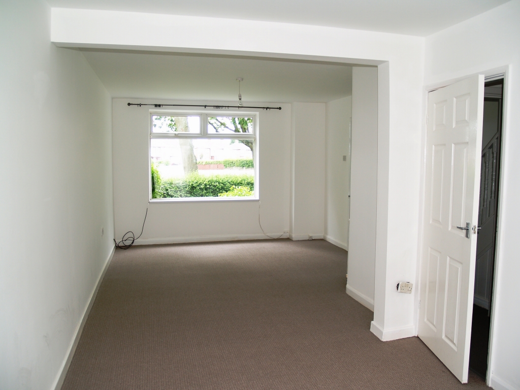 3 bedroom mid terraced house Application Made in Birmingham - photograph 3.