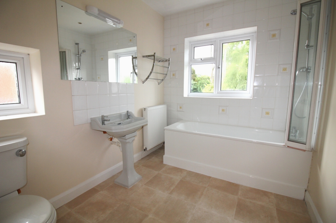 3 bedroom semi detached house Application Made in Solihull - photograph 7.