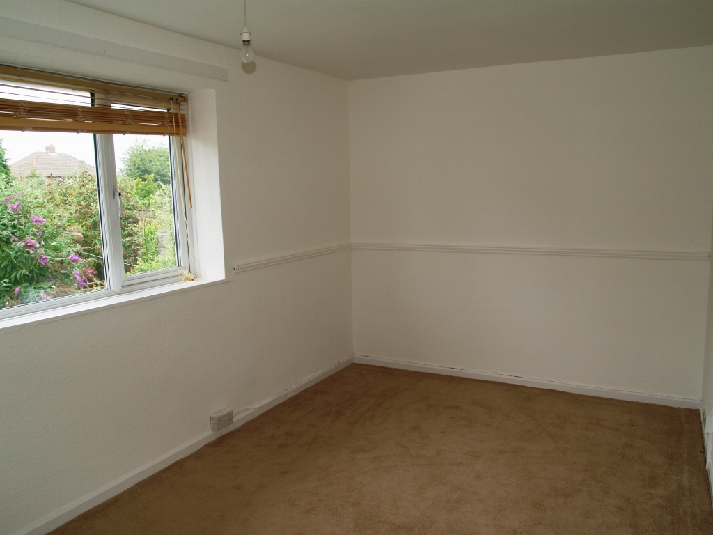 3 bedroom mid terraced house Application Made in Solihull - photograph 6.