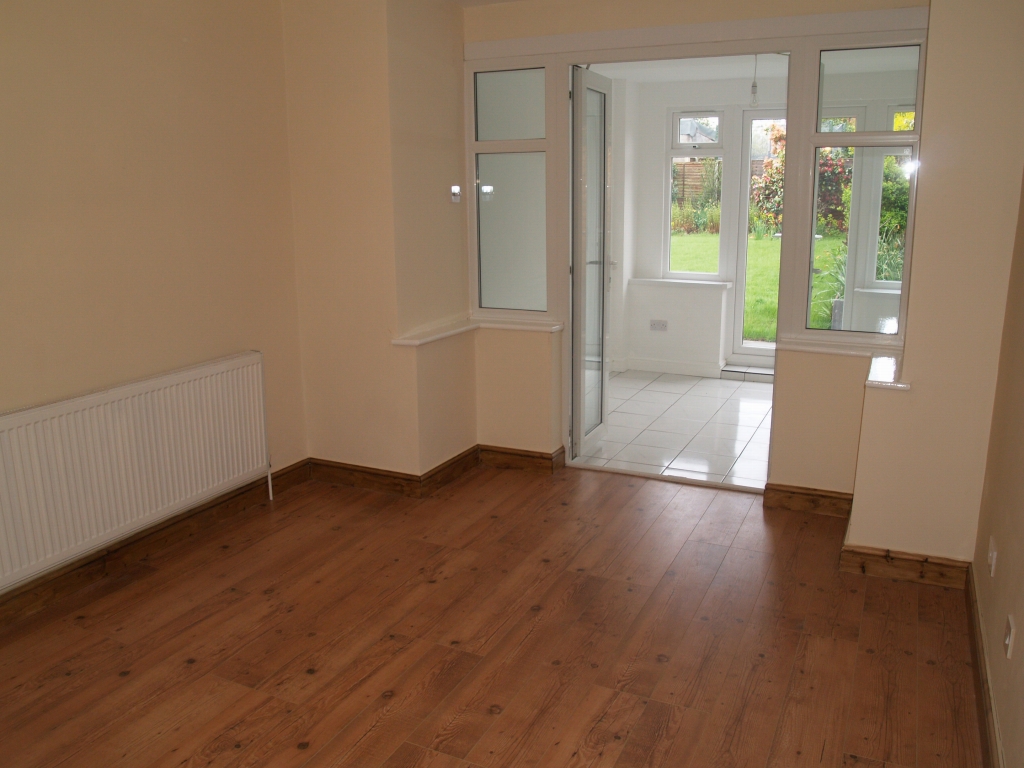 3 bedroom semi detached house SSTC in Birmingham - photograph 7.