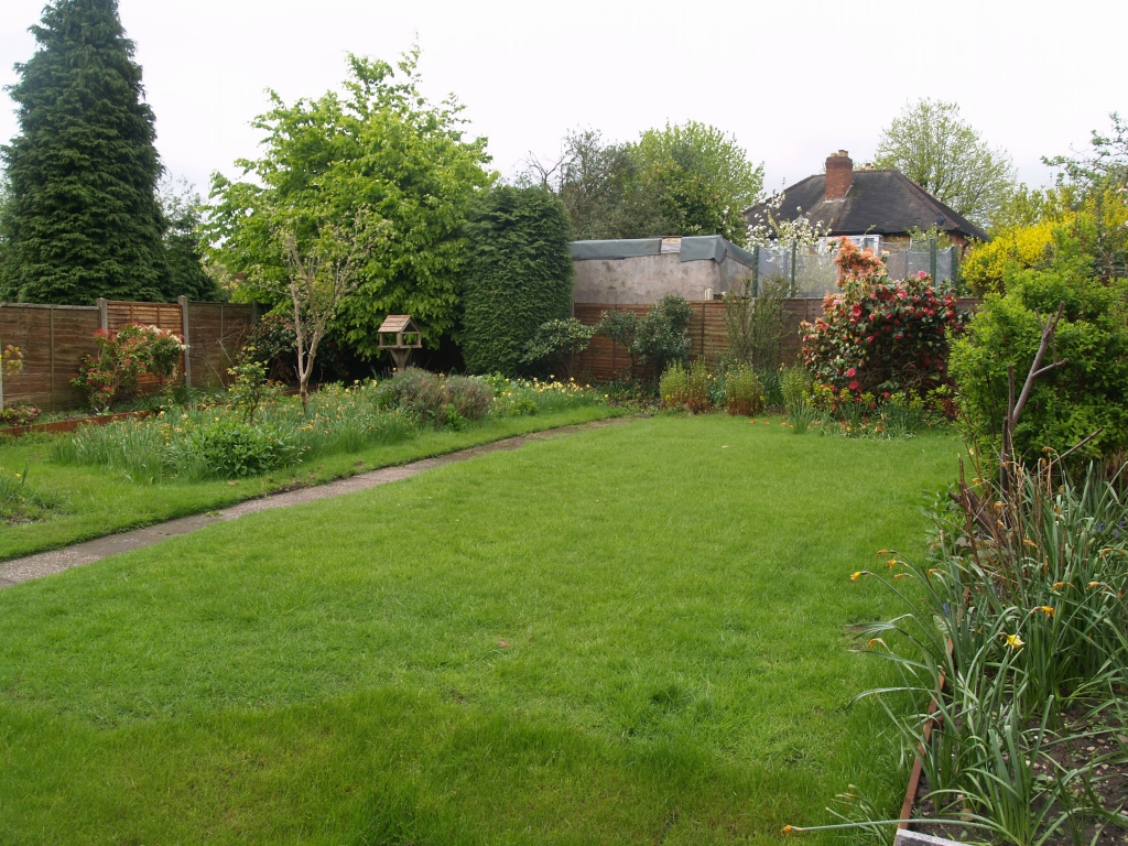 3 bedroom semi detached house SSTC in Birmingham - photograph 2.