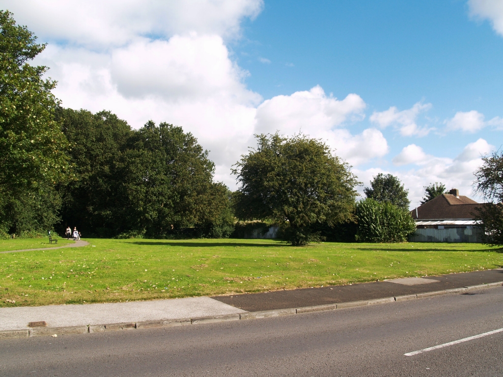 1 bedroom first floor apartment Application Made in Solihull - photograph 3.