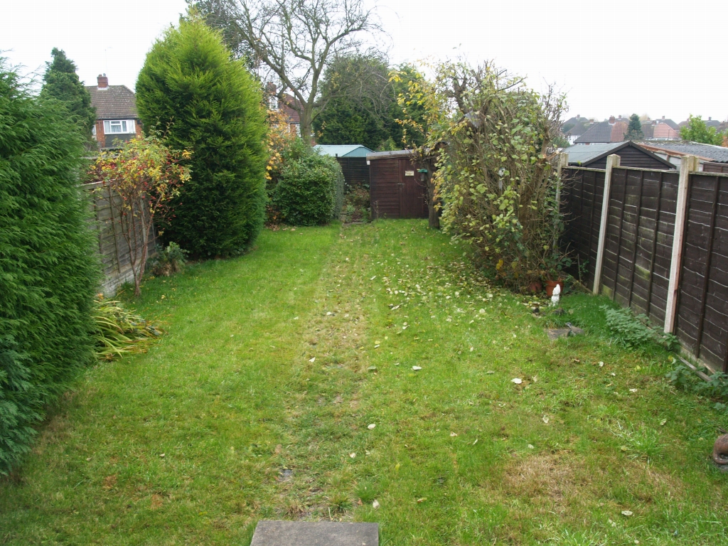 3 bedroom semi detached house SSTC in Birmingham - photograph 9.