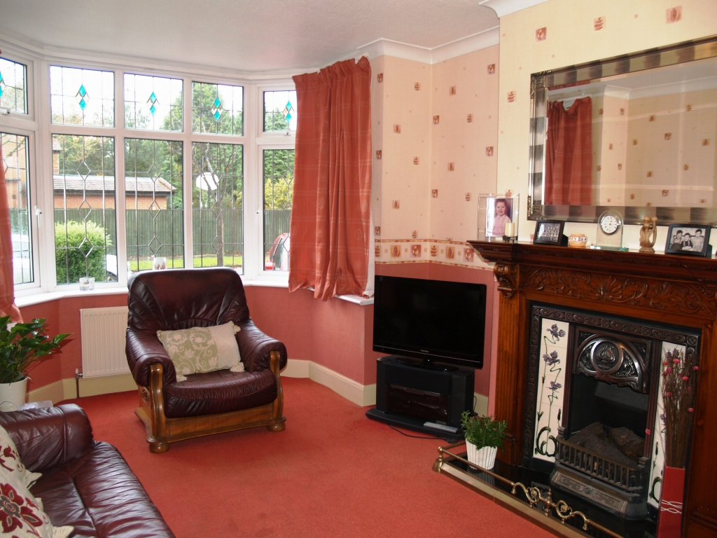 3 bedroom semi detached house SSTC in Birmingham - photograph 2.