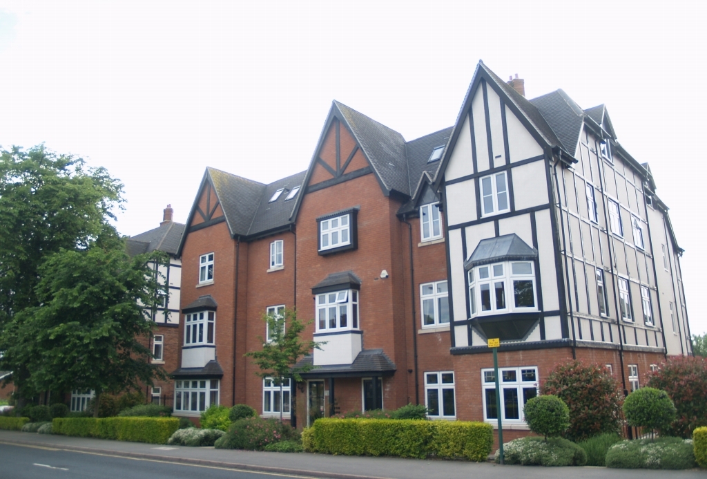 2 bedroom ground floor apartment Application Made in Solihull - photograph 1.