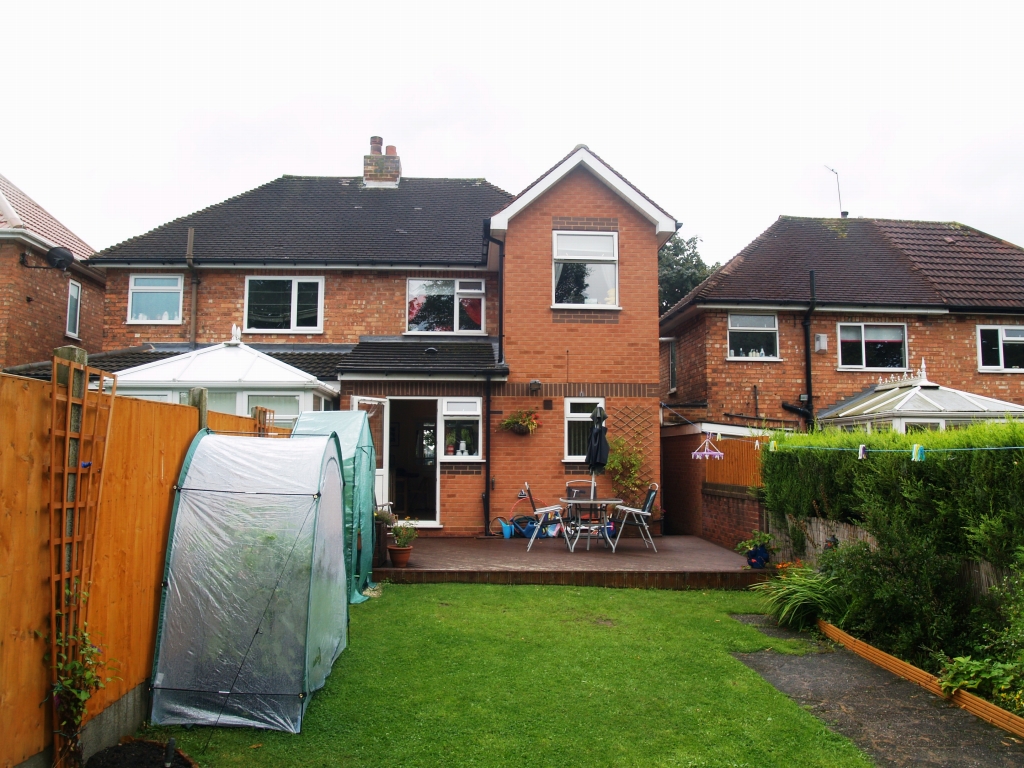 3 bedroom semi detached house SSTC in Birmingham - photograph 12.