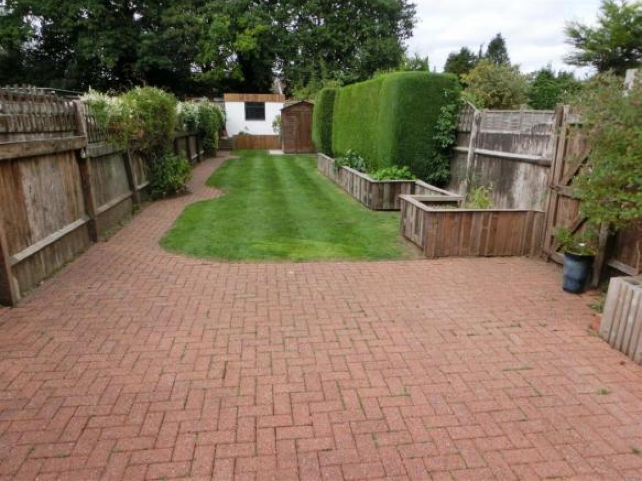 3 bedroom semi detached house Application Made in Solihull - photograph 4.