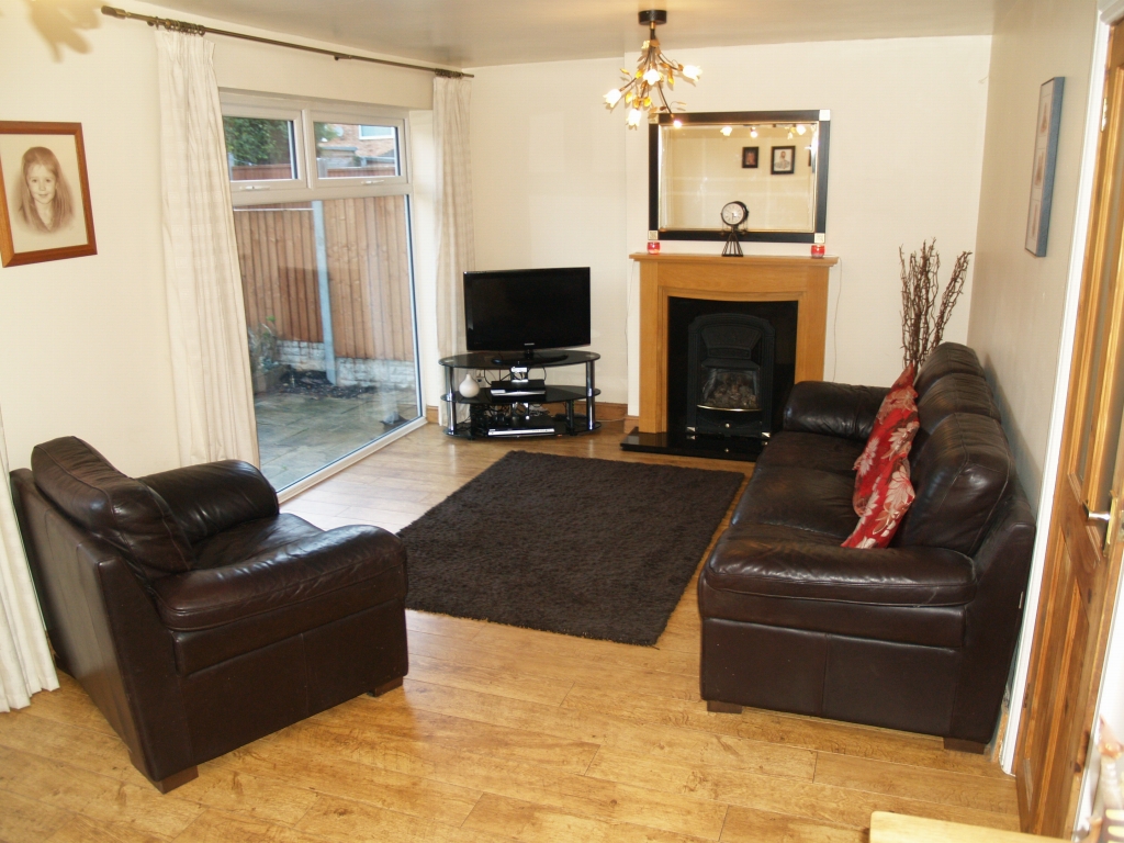 3 bedroom semi detached house SSTC in Solihull - photograph 2.