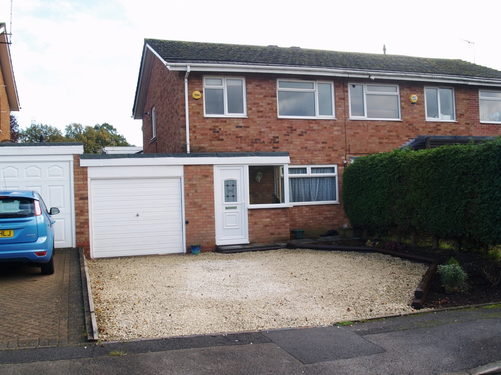 3 bedroom semi detached house SSTC in Solihull - photograph 1.