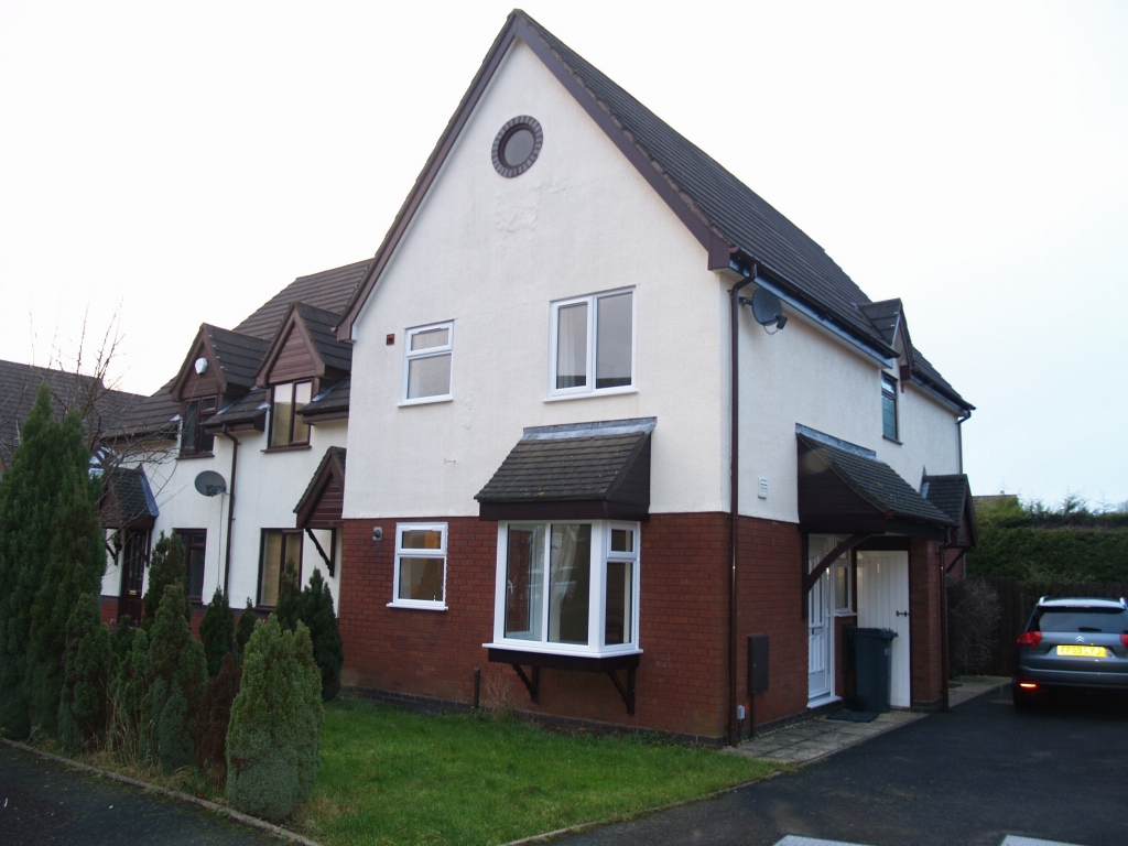 1 bedroom end terraced house Application Made in Solihull - photograph 1.