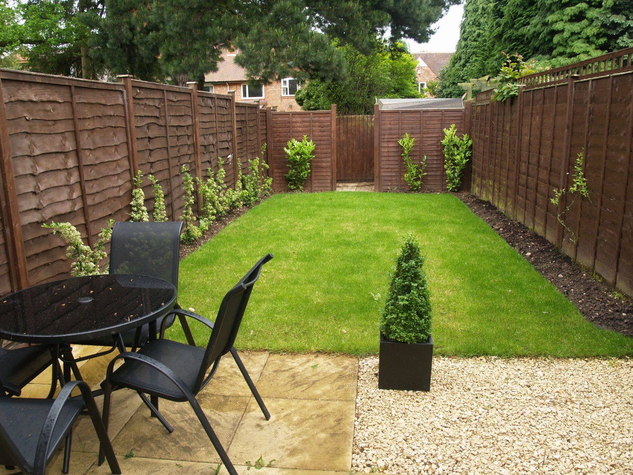 2 bedroom semi detached house SSTC in Birmingham - photograph 8.