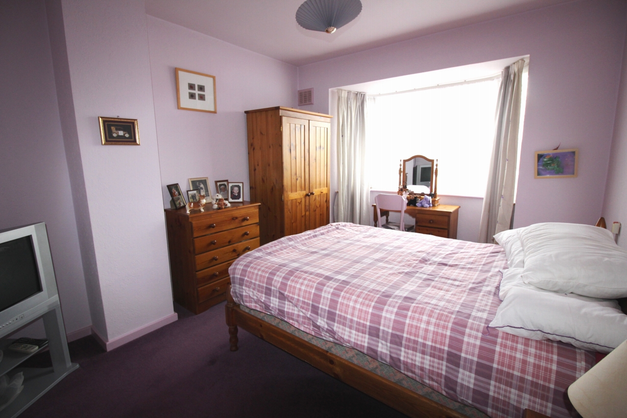 3 bedroom semi detached house SSTC in Birmingham - photograph 6.