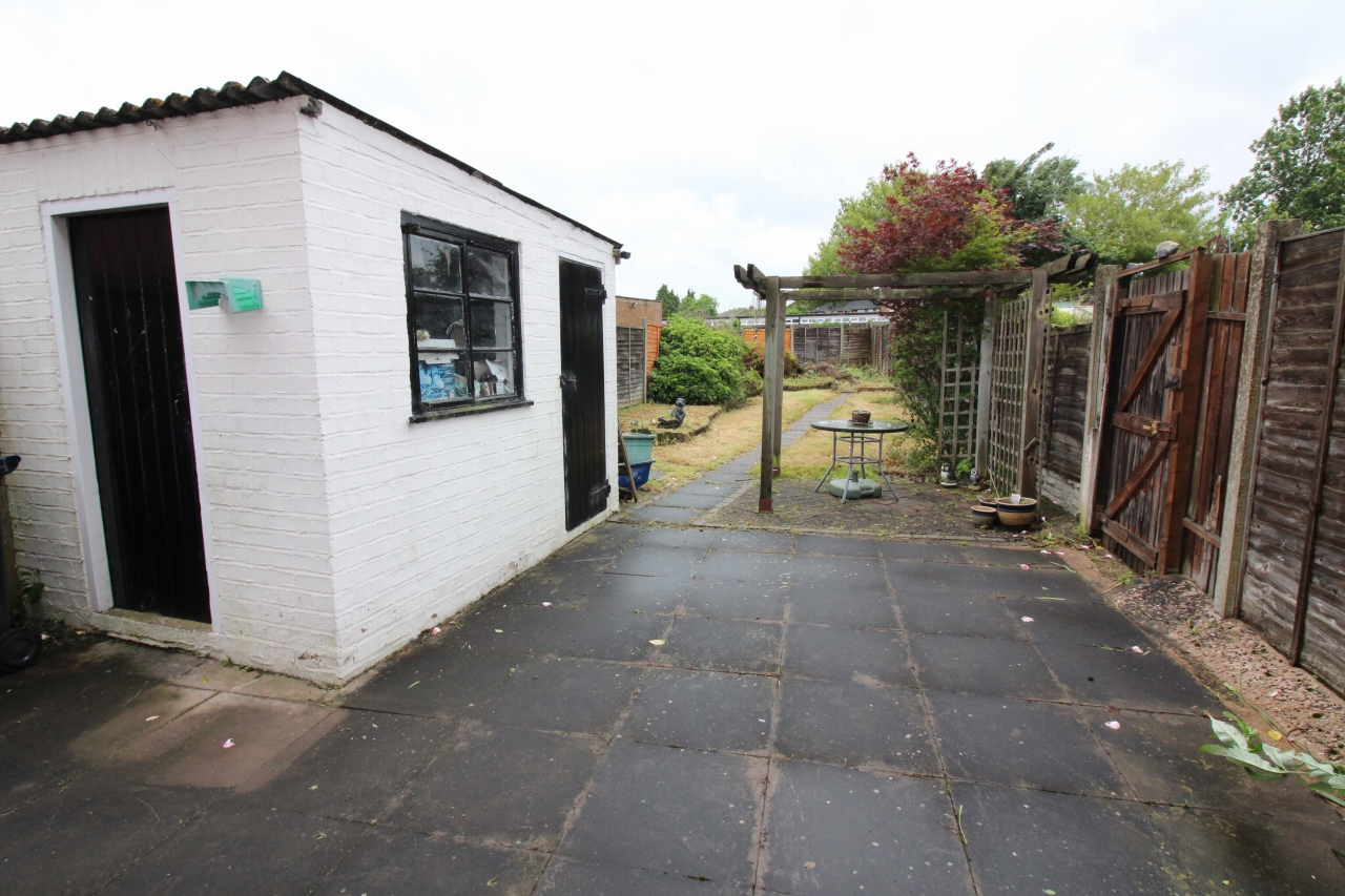 3 bedroom semi detached house SSTC in Birmingham - photograph 8.