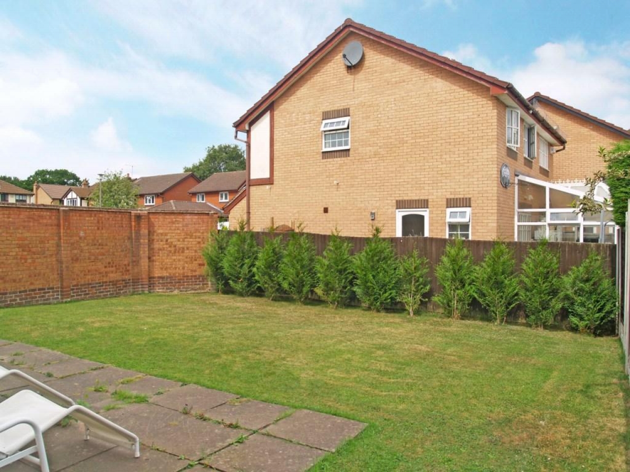 4 bedroom detached house SSTC in Solihull - photograph 8.