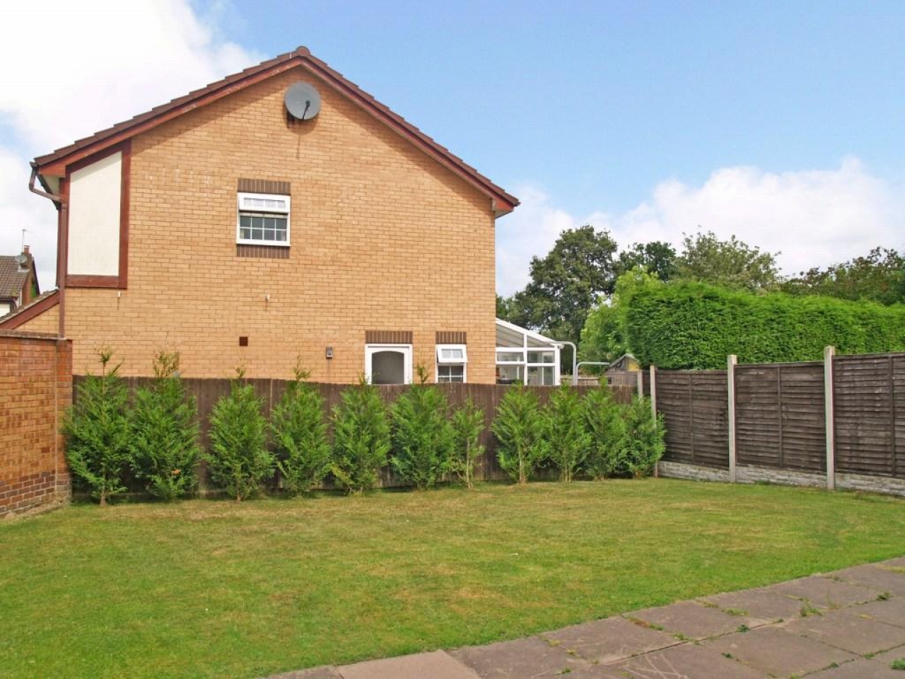 4 bedroom detached house SSTC in Solihull - photograph 13.