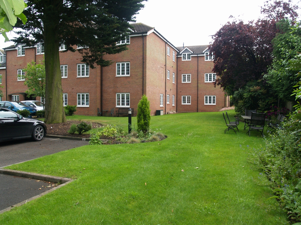 2 bedroom second floor apartment Application Made in Solihull - photograph 8.