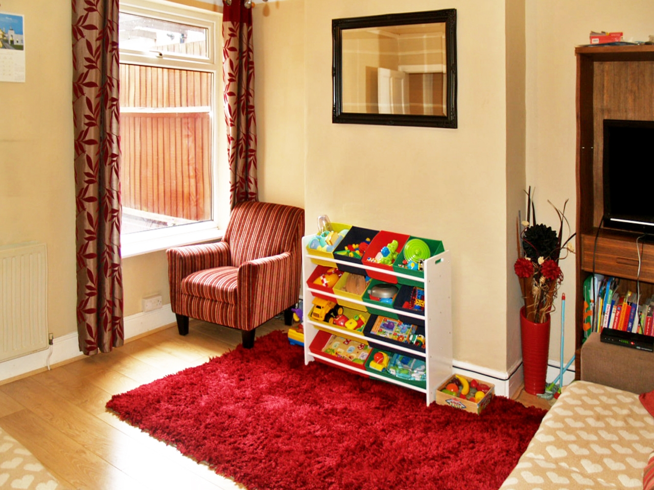 3 bedroom mid terraced house SSTC in Birmingham - photograph 3.